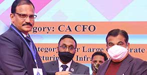 Honourable Cabinet Minister, Shri Nitin Gadkari conferred the “CA CFO – Large Corporate – Manufacturing & Infrastructure” Award by ICAI to our former Director – Finance, Shri R. Kesavan